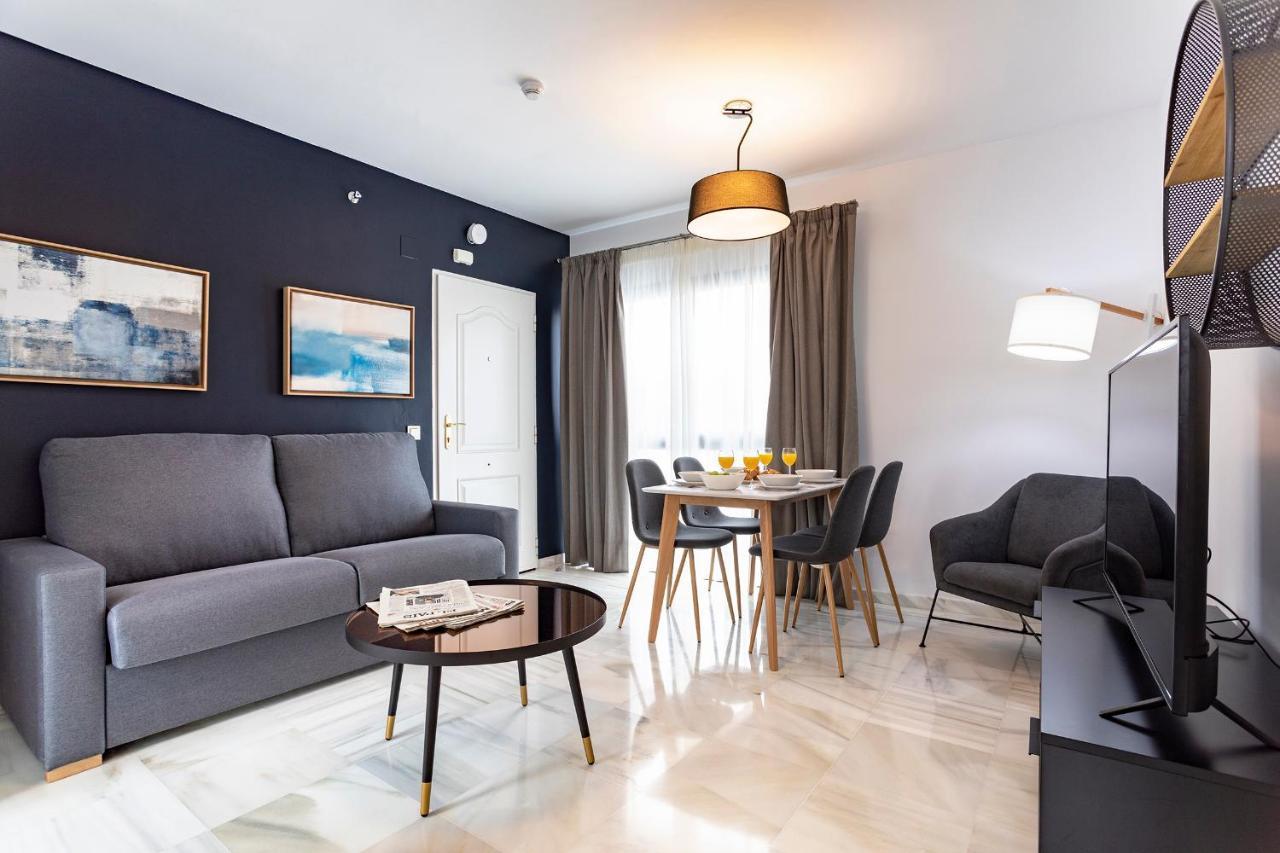 Malaga Rivas 34 Suites Homes Exterior photo