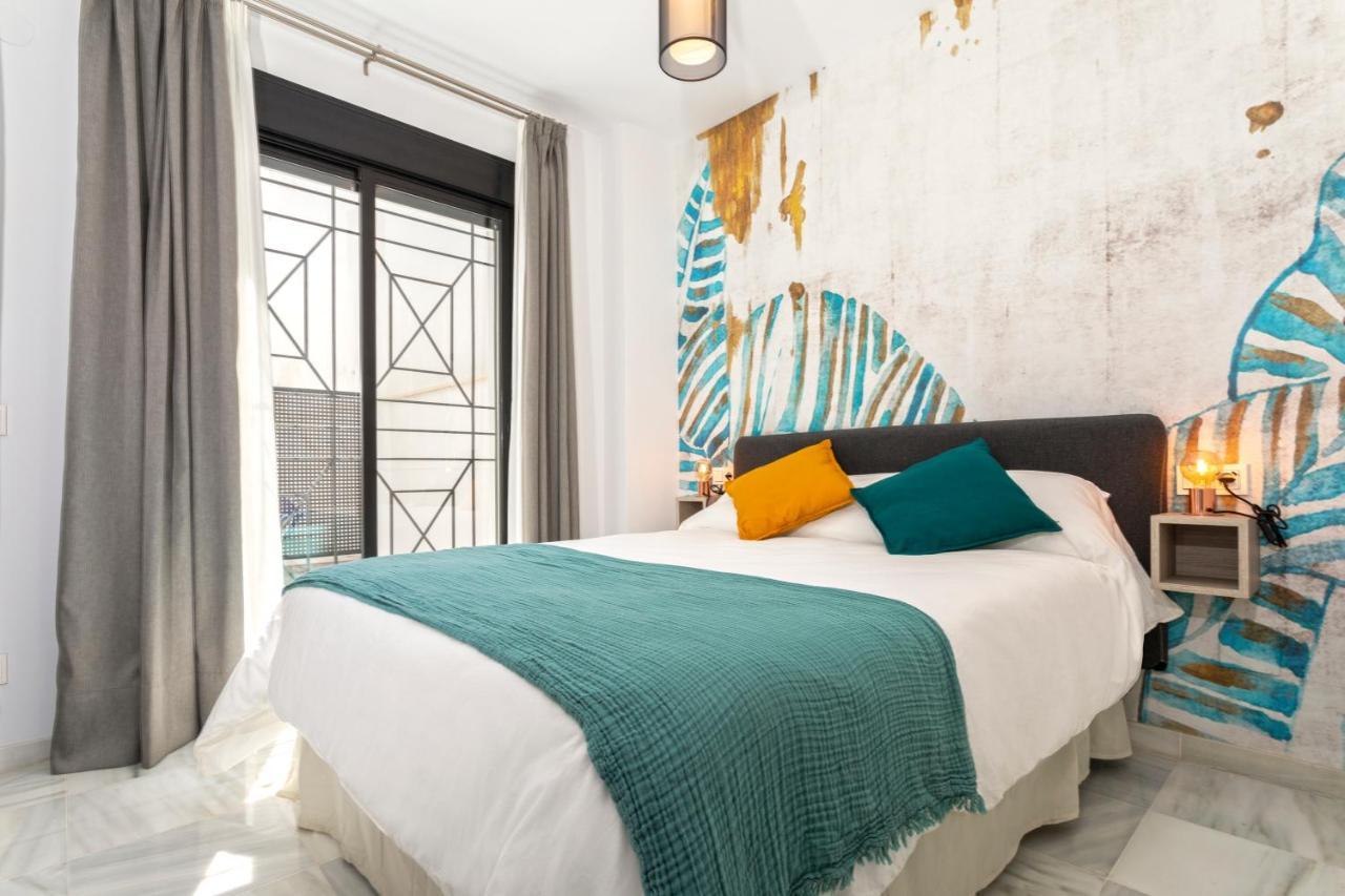 Malaga Rivas 34 Suites Homes Exterior photo