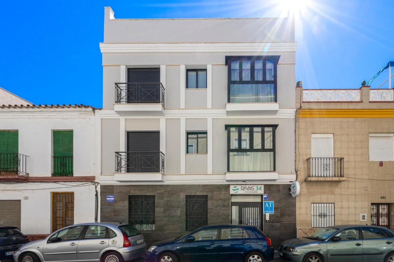 Malaga Rivas 34 Suites Homes Exterior photo